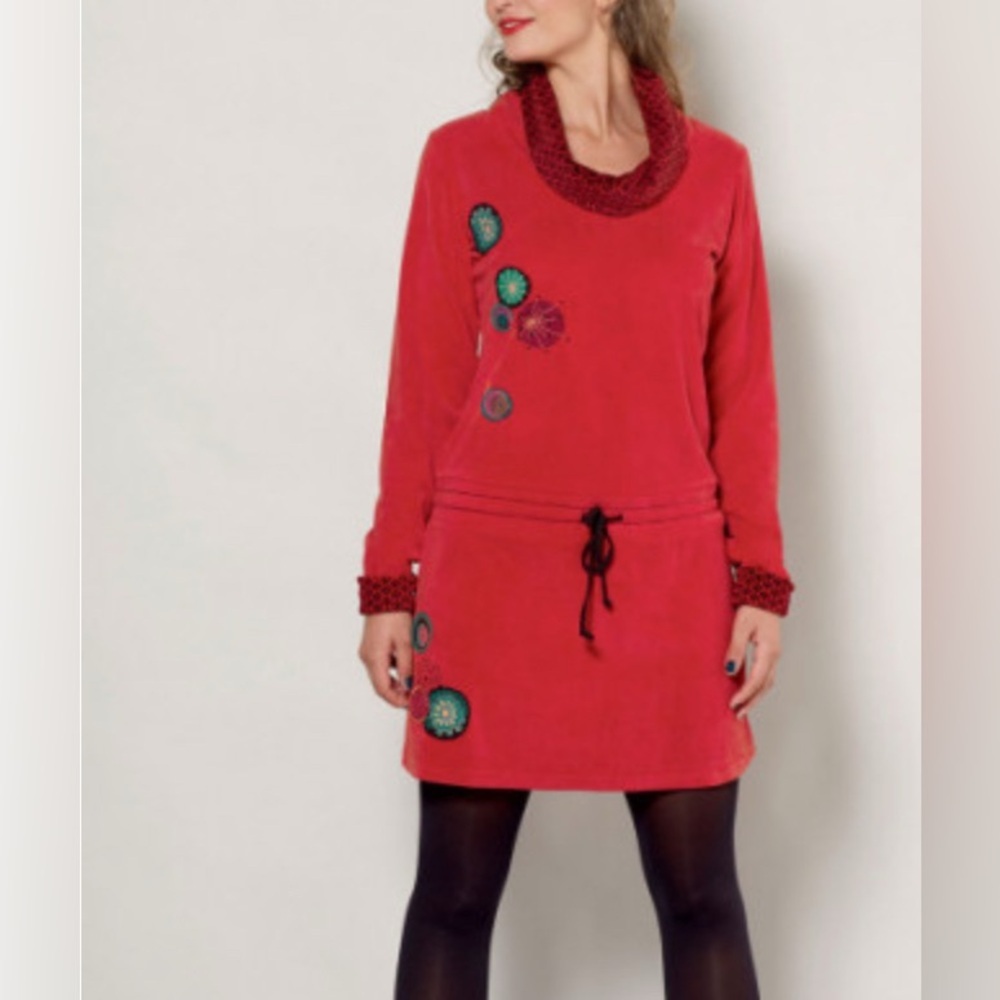 Coline Fine Velvet Dress XXL Red Embroidered Bohemian Draped‎ Neckline Feminine